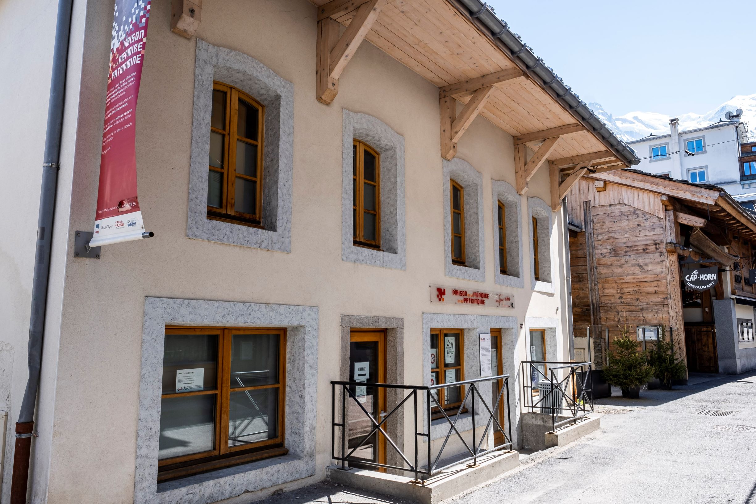 Façade Maison de la Mémoire et du Patrimoine ©Eric Courcier